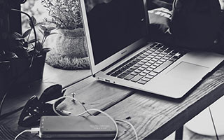 乐鱼app-51分血洗快艇 大胜之下东契奇状态仍旧让人担忧